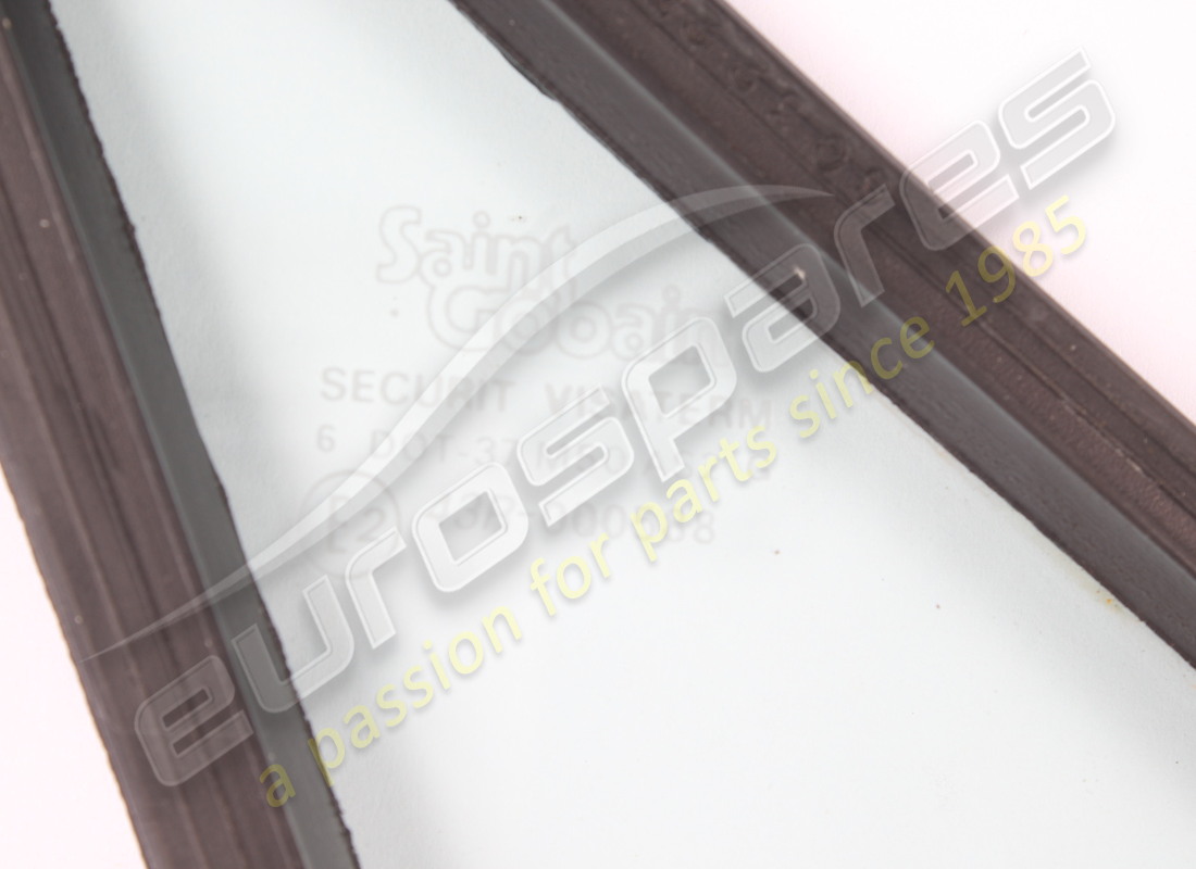 used ferrari lh front quarter light tinted glass gtb. part number 60264504 (2)