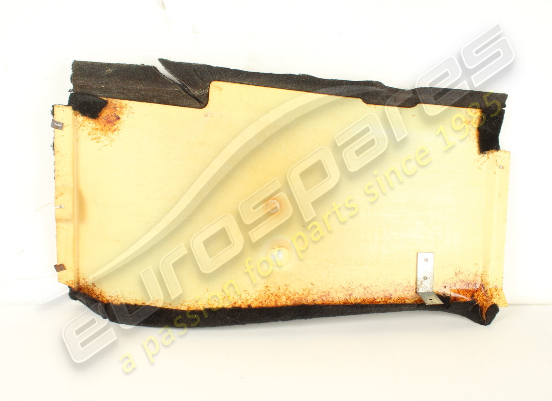 USED FERRARI LH CENTRAL LATERAL COVER. PART NUMBER 651139.. (2) used ferrari lh central lateral cover. part number 651139.. (2)