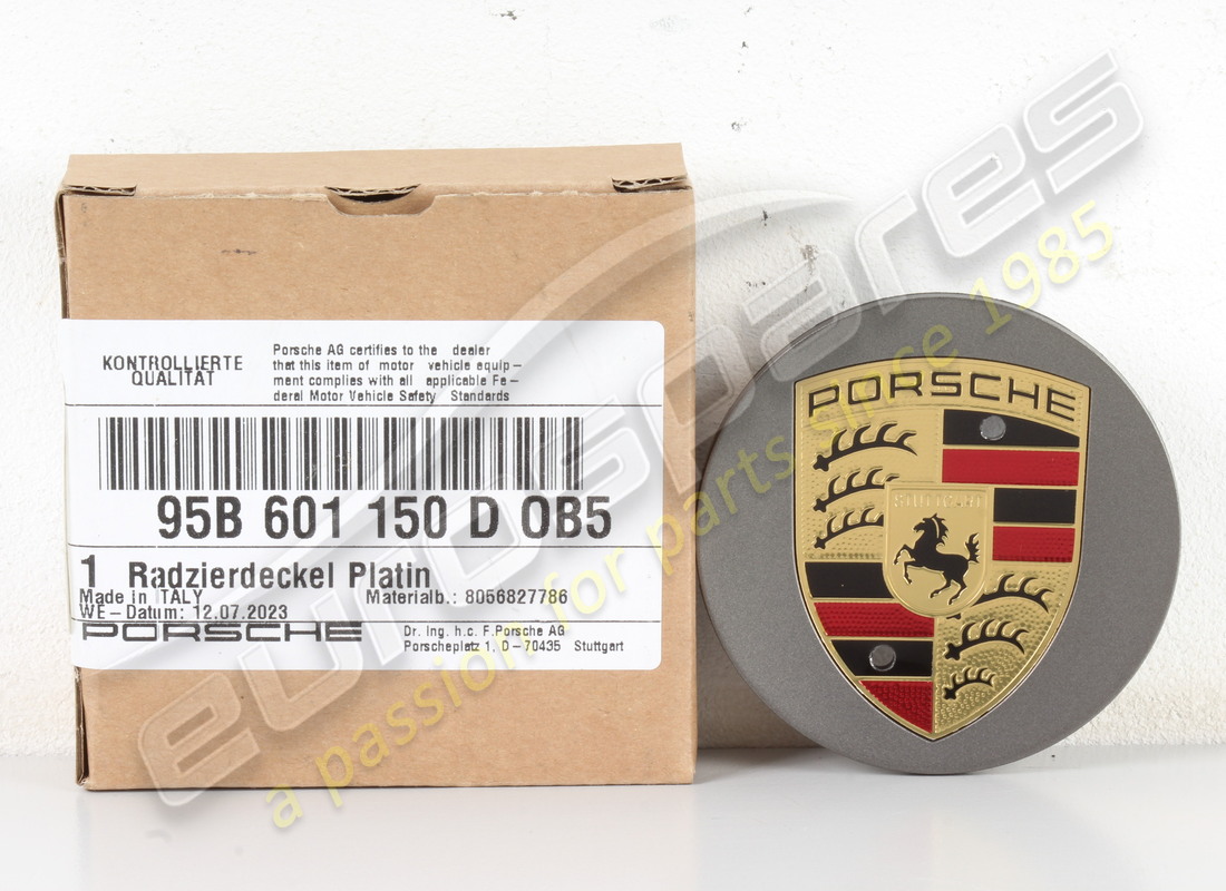 new porsche wheel cap concave - multi-coloured (pr:1np) platinum satin-matt. part number 95b601150dob5 (3)