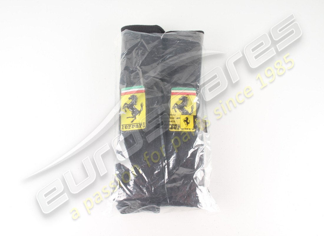 NEW FERRARI RED COUPLE LINING SAFETY BEL. PART NUMBER 81853000 (4) new ferrari red couple lining safety bel. part number 81853000 (4)