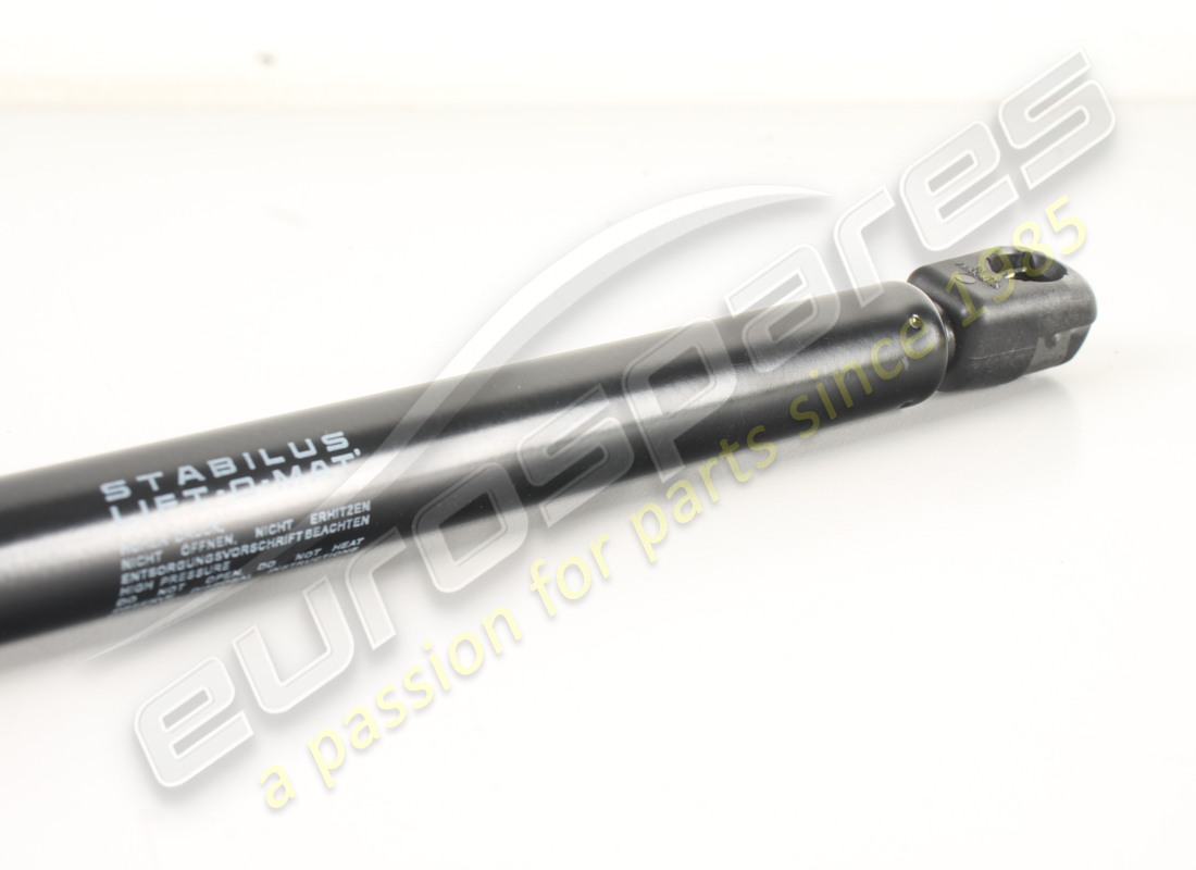 NEW OE LH/RH ENGINE COVER STAY. PART NUMBER 61498000 (4) new oe lh/rh engine cover stay. part number 61498000 (4)