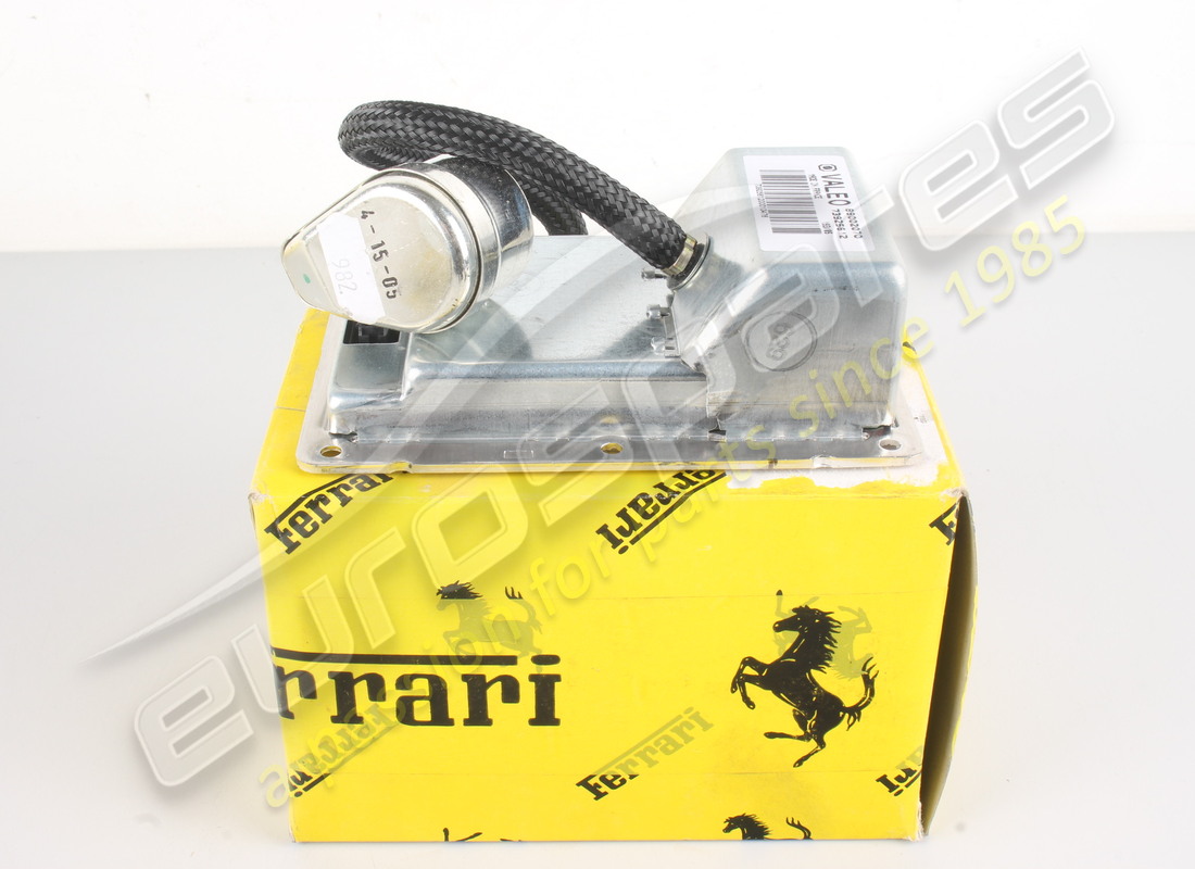 new ferrari rh front light control unit. part number 220442 (1)