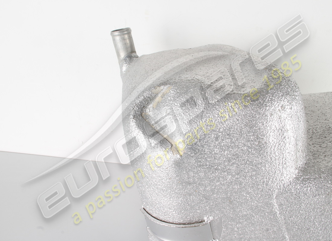 NEW (OTHER) FERRARI RH FUEL TANK. PART NUMBER 106257 (6) new (other) ferrari rh fuel tank. part number 106257 (6)