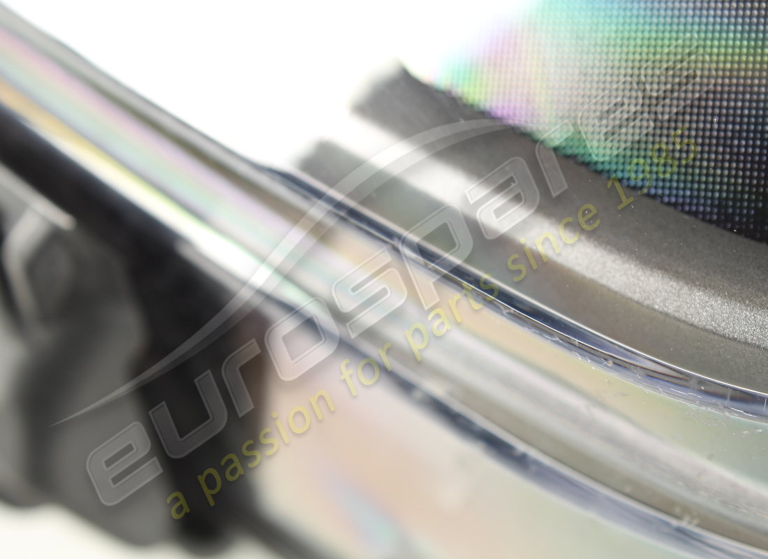 USED FERRARI RH HEADLAMP AFS. PART NUMBER 336581 (6) used ferrari rh headlamp afs. part number 336581 (6)