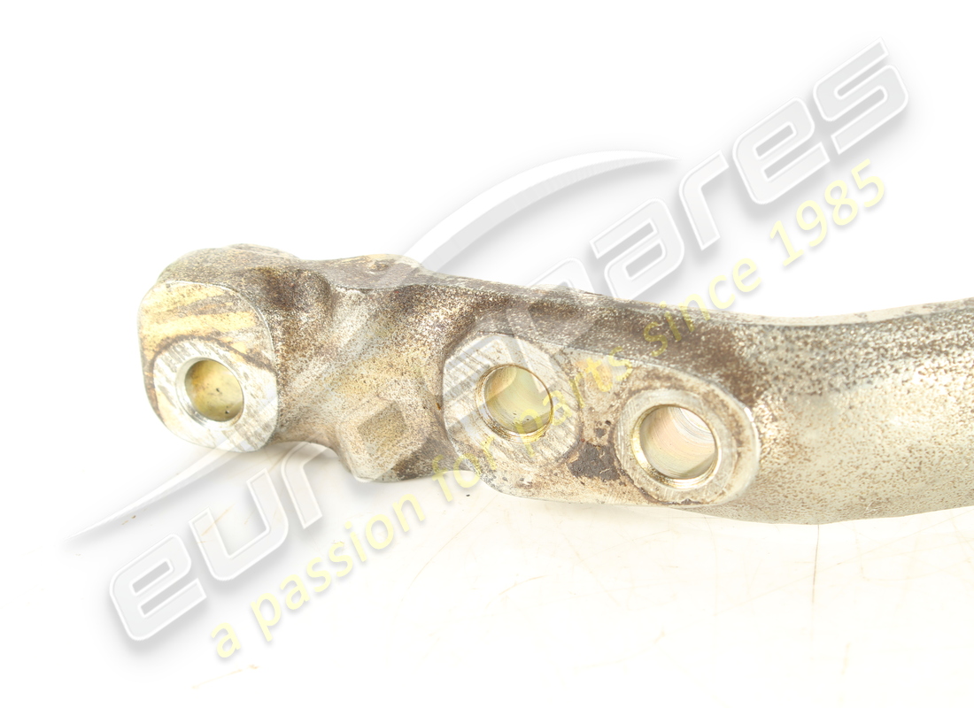 used ferrari rh upper arm. part number 125684 (4)