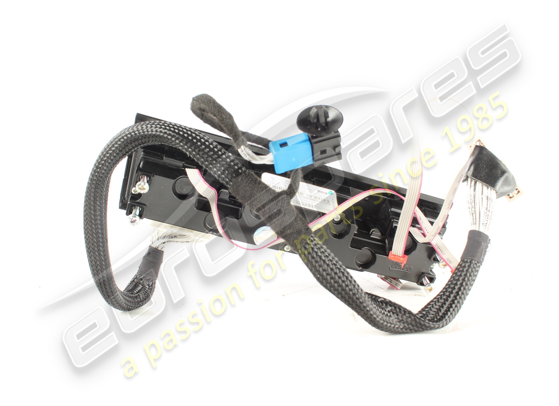 USED MASERATI CENTRAL SWITCHES PANEL. PART NUMBER 670012554 (2) used maserati central switches panel. part number 670012554 (2)