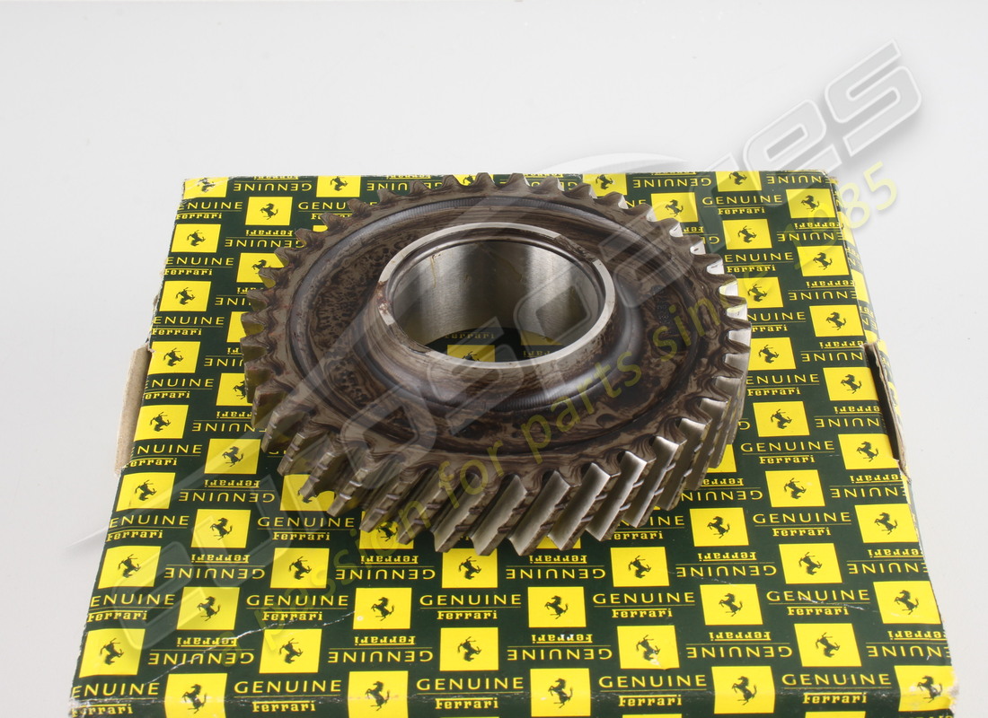 NEW FERRARI REVERSE GEAR. PART NUMBER 199752 (4) new ferrari reverse gear. part number 199752 (4)