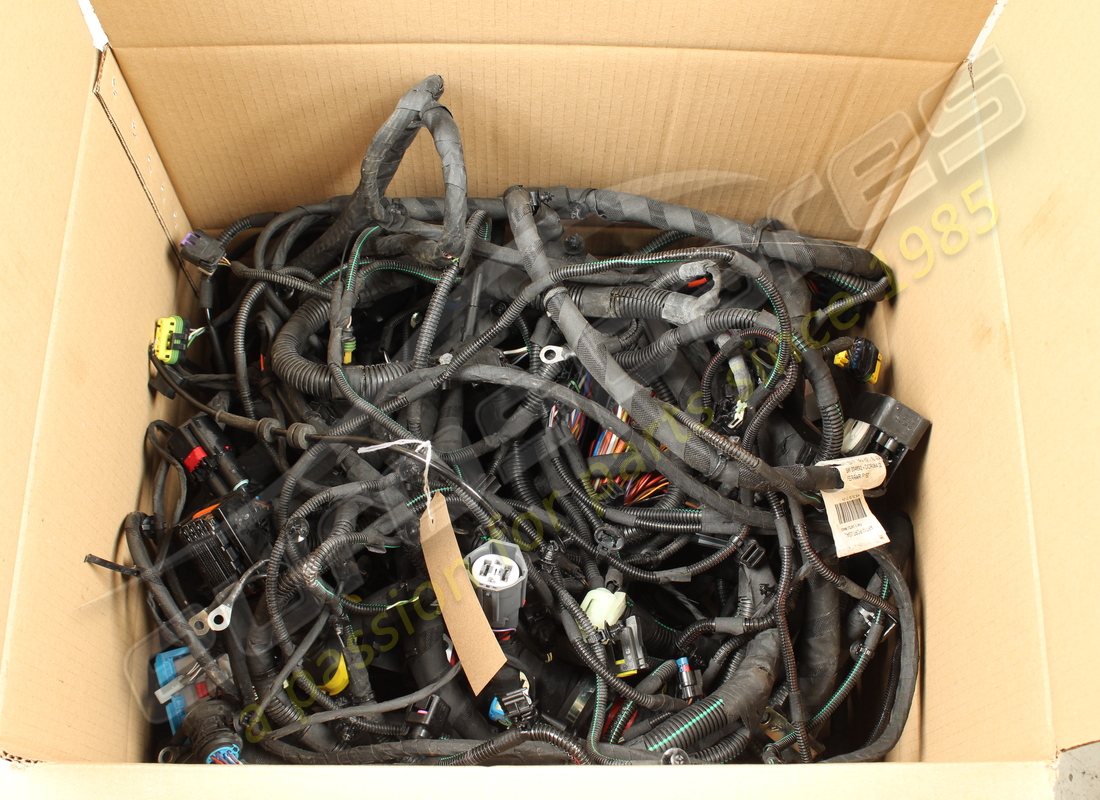 DAMAGED FERRARI FRONT CABLE. PART NUMBER 918318 (1) damaged ferrari front cable. part number 918318 (1)