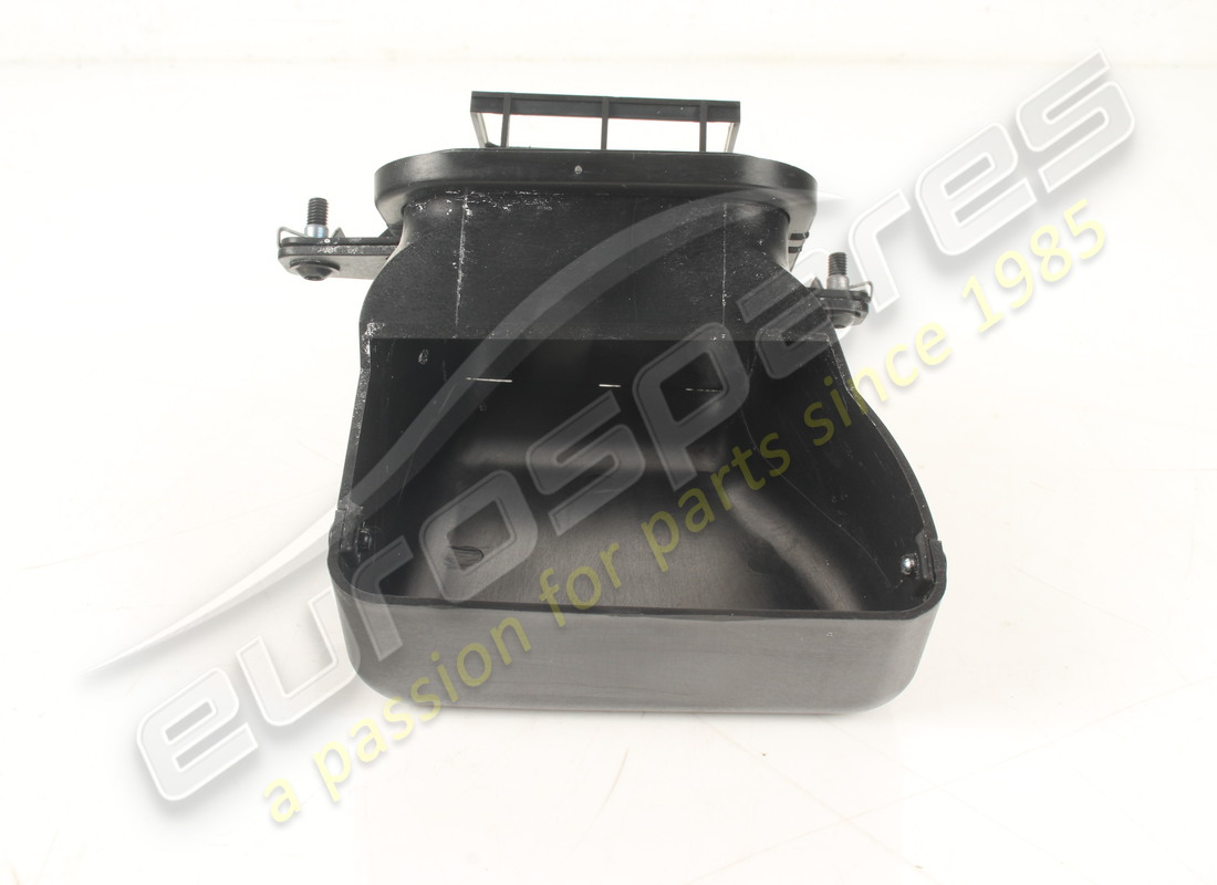 USED FERRARI EQUIVALENT HOLE SURROUND DUC. PART NUMBER 859428 (4) used ferrari equivalent hole surround duc. part number 859428 (4)