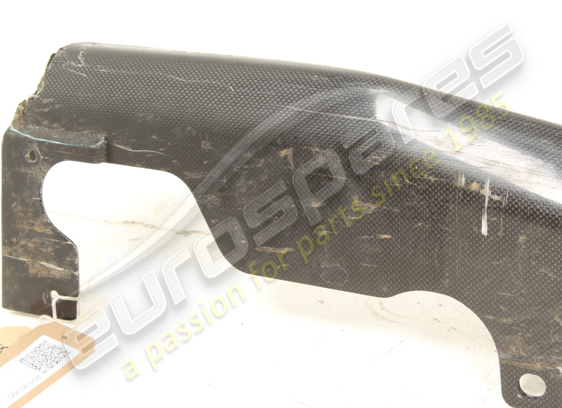 DAMAGED FERRARI COMPLETE RH OUTER SILL COVER. PART NUMBER 89130300 (2) damaged ferrari complete rh outer sill cover. part number 89130300 (2)