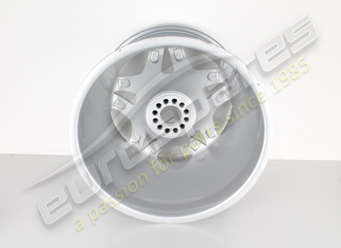 reconditioned ferrari rear wheel. part number 162949 (3)