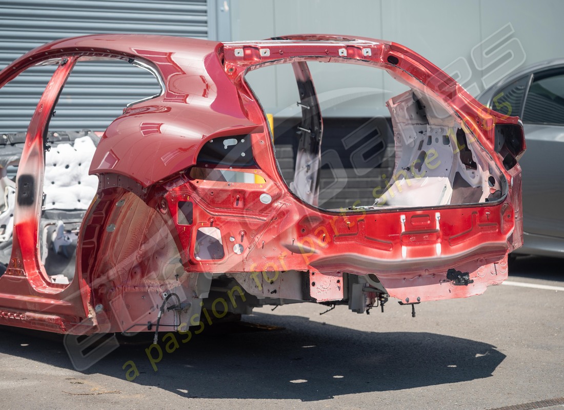 USED FERRARI REAR CHASSIS. PART NUMBER EAP1552617 (3) used ferrari rear chassis. part number eap1552617 (3)