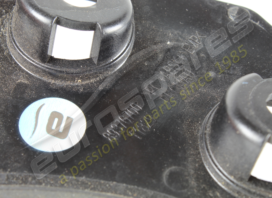 used ferrari lh rear luggage compartment. part number 89376700 (3)