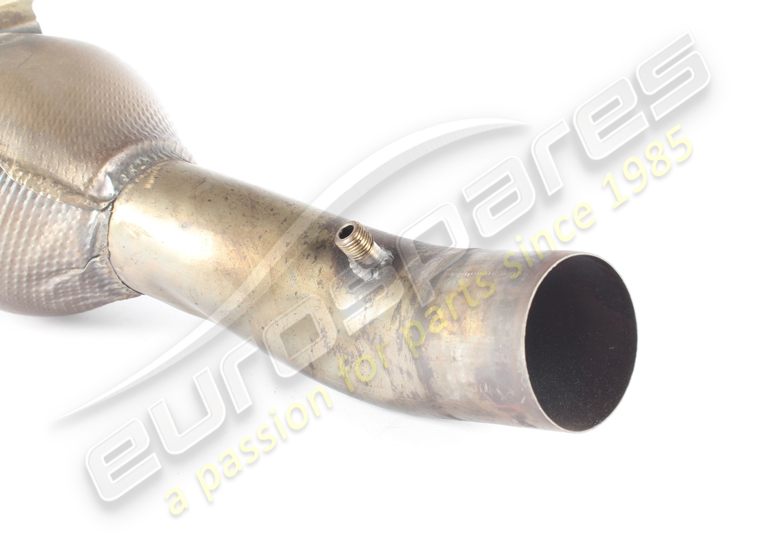DAMAGED FERRARI COMPLETE RH CATALYTIC CONVERTE. PART NUMBER 335426 (2) damaged ferrari complete rh catalytic converte. part number 335426 (2)