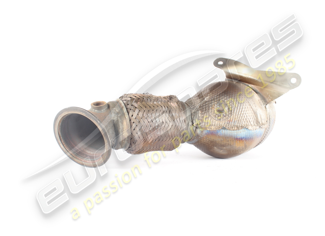 DAMAGED FERRARI COMPLETE RH CATALYTIC CONVERTE. PART NUMBER 335426 (3) damaged ferrari complete rh catalytic converte. part number 335426 (3)