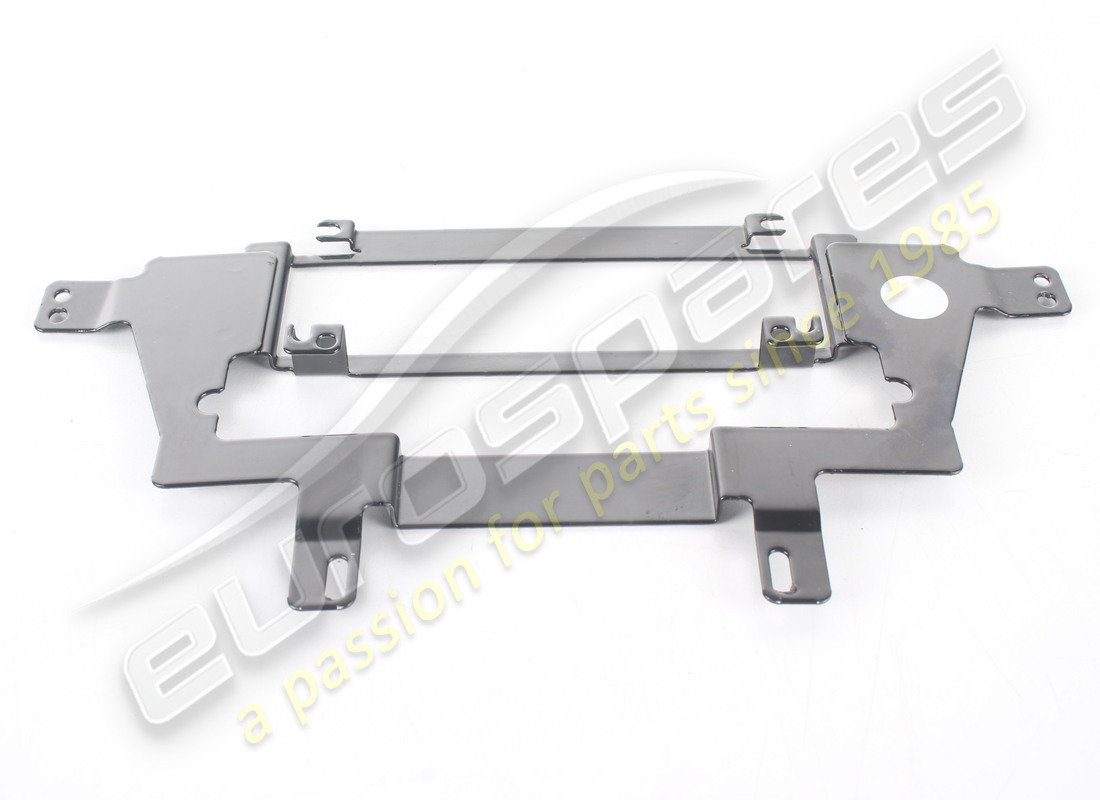 USED ASTON MARTIN BRACKET, SUPT, CENT STACK. PART NUMBER 4G4318C830DB (3) used aston martin bracket, supt, cent stack. part number 4g4318c830db (3)