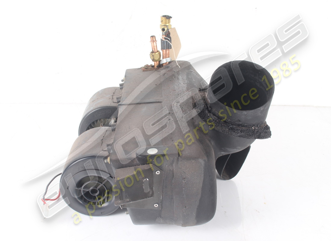 USED FERRARI EVAPORATOR UNIT RHD PART NUMBER 61929300 (3) used ferrari evaporator unit rhd part number 61929300 (3)