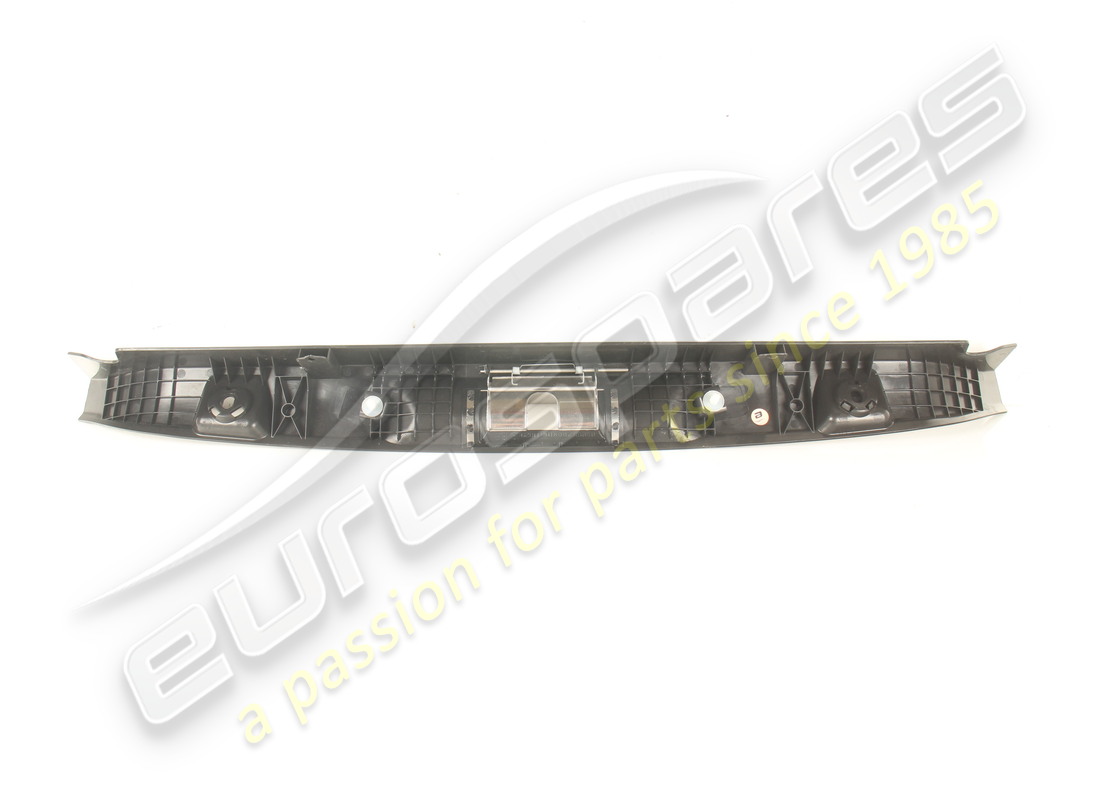 USED FERRARI COPERT. BATTIVALIGIA COMPLETE. PART NUMBER 85379100 (5) used ferrari copert. battivaligia complete. part number 85379100 (5)