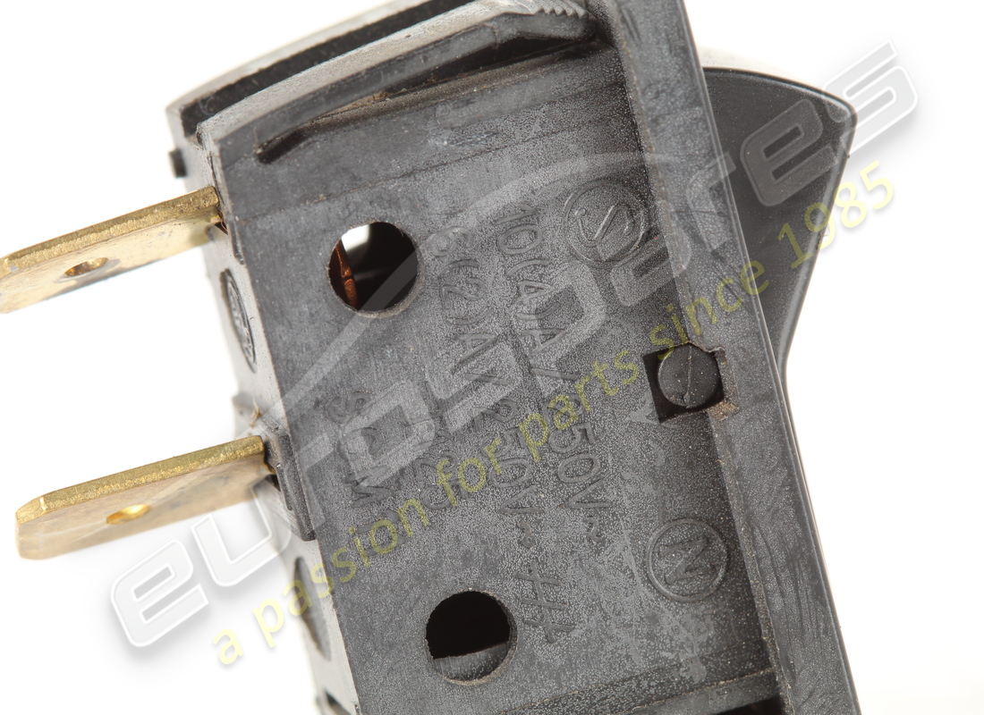 used ferrari glove box light switch. part number 60743000 (3)