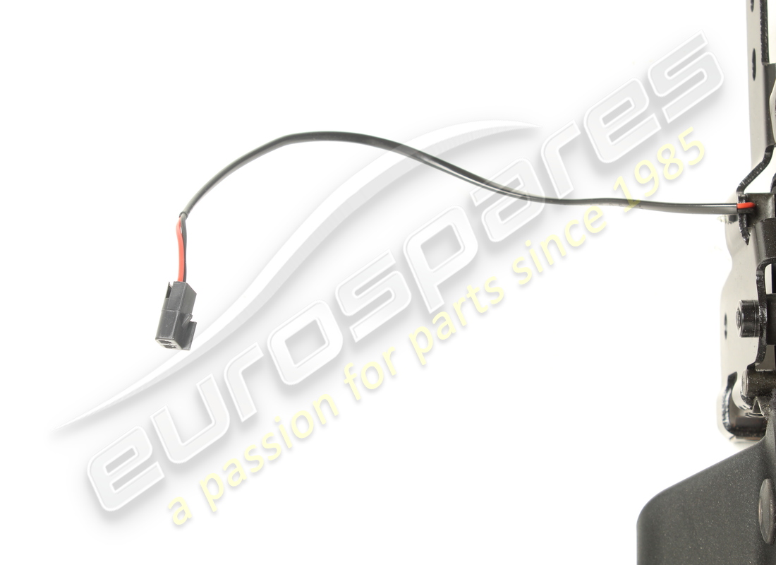 USED FERRARI SEPARATOR PANEL COMPLETE. PART NUMBER 86064400 (8) used ferrari separator panel complete. part number 86064400 (8)