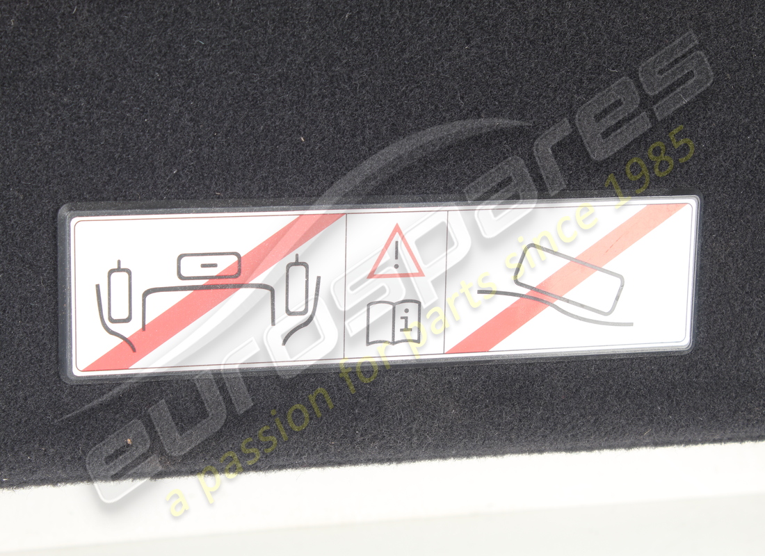 USED FERRARI SEPARATOR PANEL COMPLETE. PART NUMBER 86064400 (3) used ferrari separator panel complete. part number 86064400 (3)