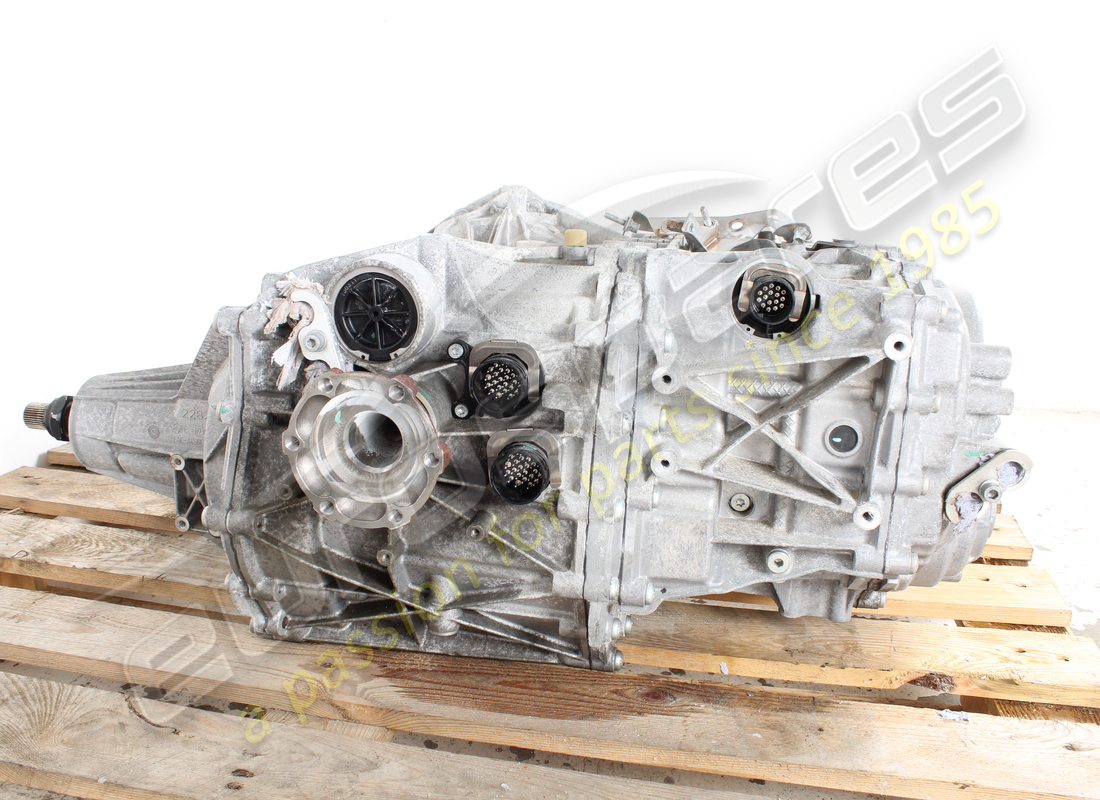 used ferrari complete dct gearbox. part number 293401 (2)