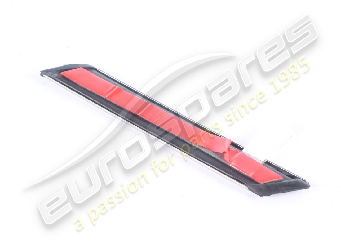 new aston martin finisher, mirror waist, front door outer, front, rh part number 6g3320566ca (2)