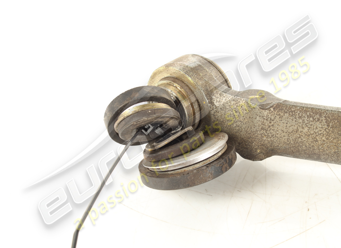 used ferrari lh upper arm. part number 125682 (4)