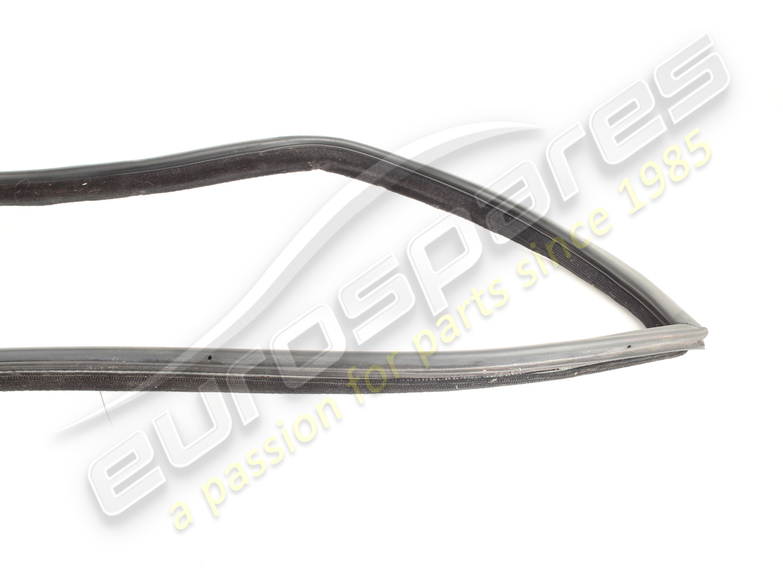 used ferrari rh upper door rubber. part number 60924100 (3)