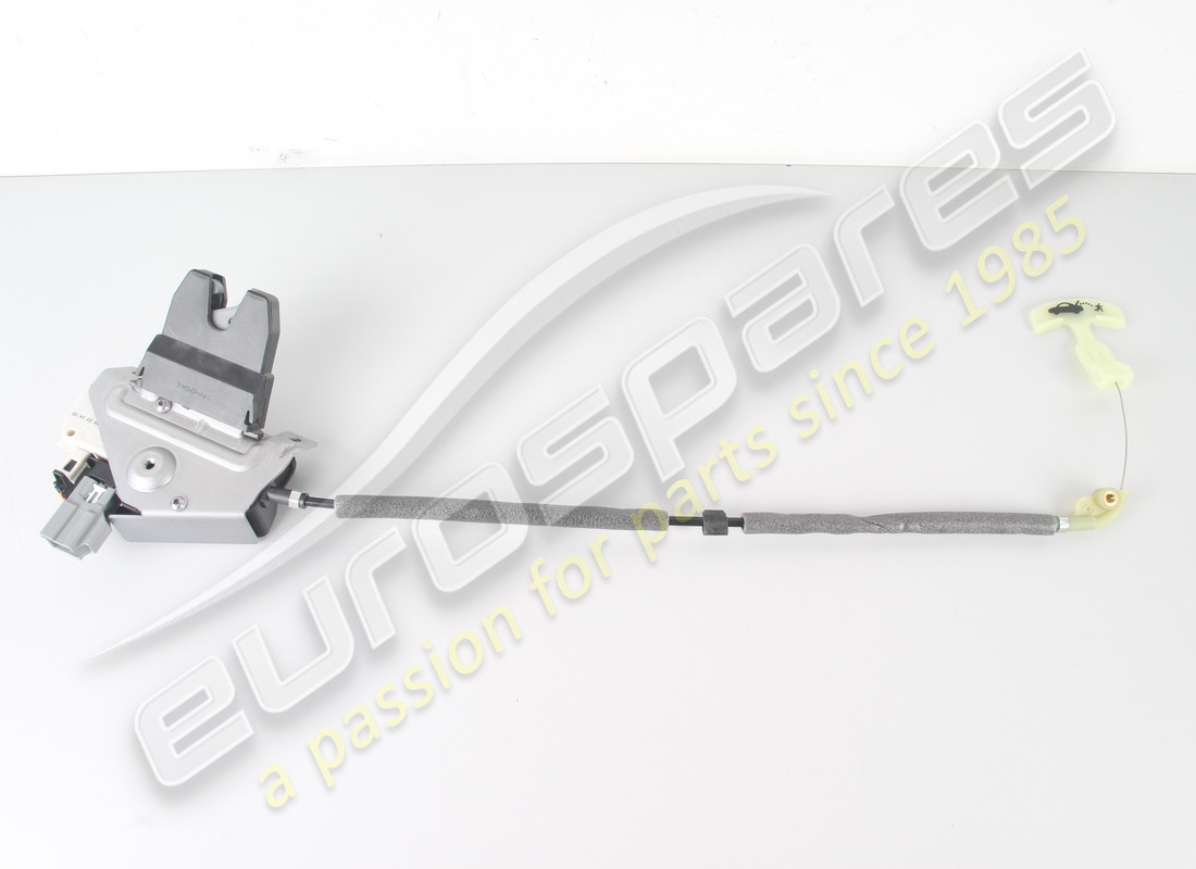 new aston martin latch- lft/gt. part number 6g3331253052aa (1)