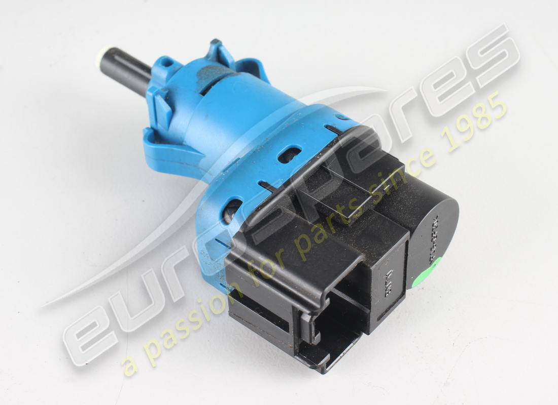 used aston martin switch-stop lamp. part number 4g433710037 (2)