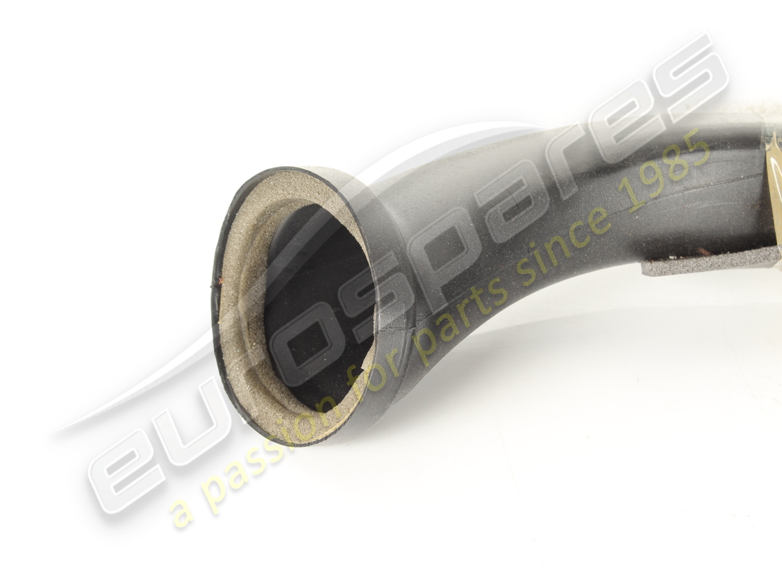 used ferrari lh rear cabin air duct. part number 83575000 (2)