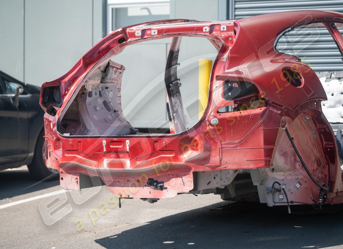 USED FERRARI REAR CHASSIS. PART NUMBER EAP1552617 (2) used ferrari rear chassis. part number eap1552617 (2)