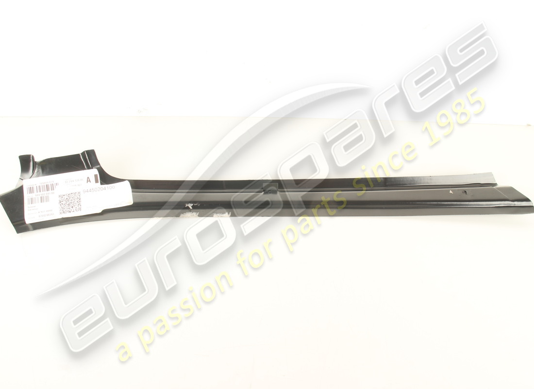 new porsche side panel. part number 94450204100 (1)
