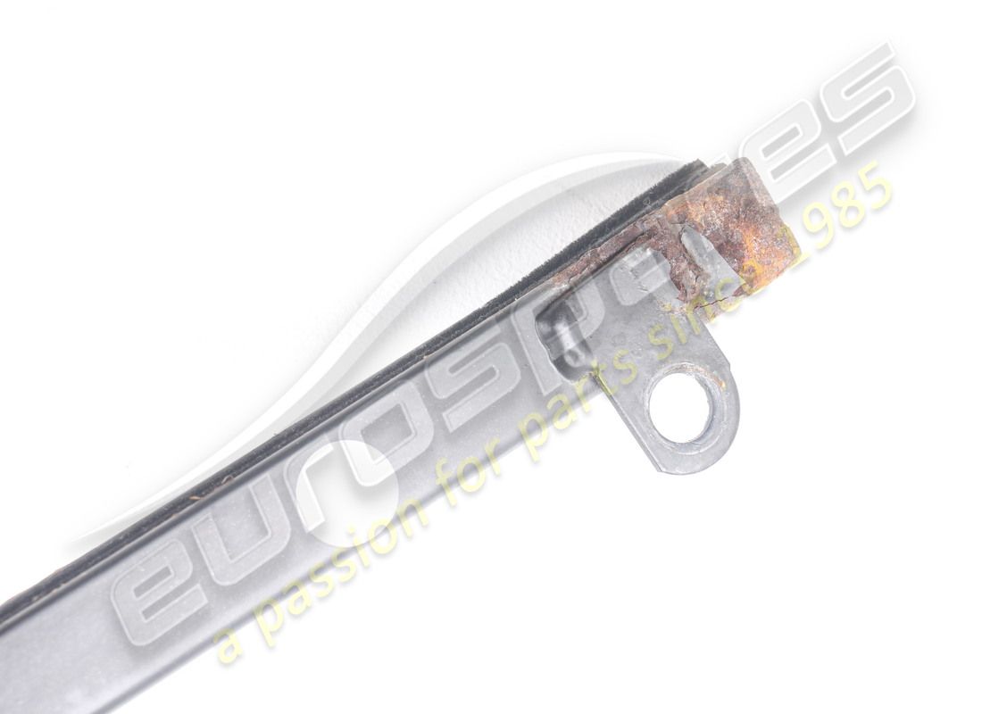 used eurospares lh quarter glass & frame for gts. part number eap1721800 (6)