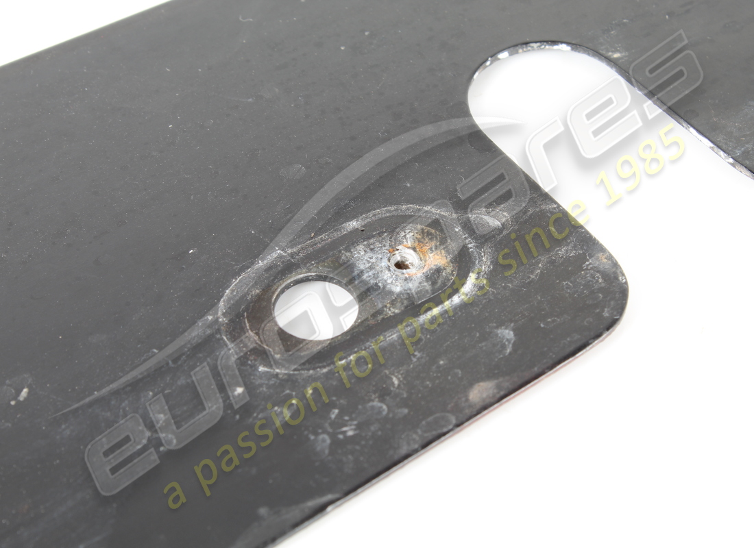used ferrari lh hinge plate gts. part number 60368701 (3)