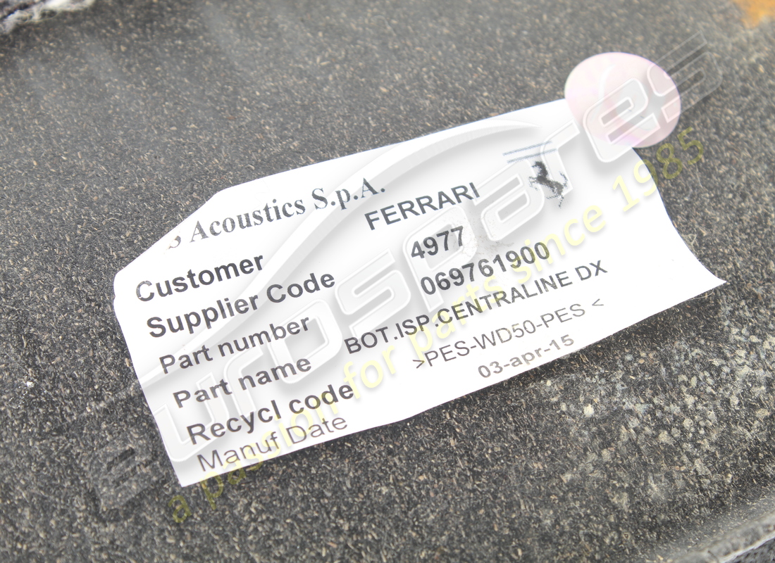 USED FERRARI RH INSPECTION PANEL. PART NUMBER 69761900 (4) used ferrari rh inspection panel. part number 69761900 (4)