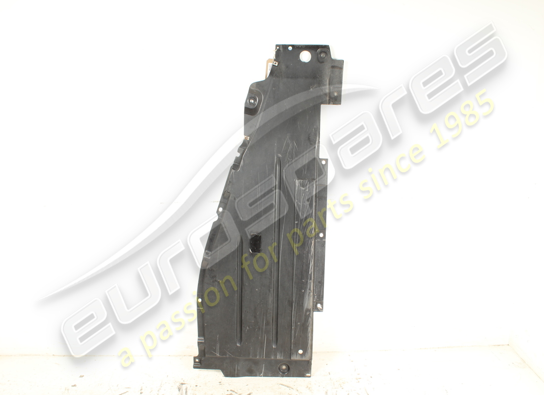 DAMAGED Ferrari LH REAR SECTION OF FRONT FLAT UNDERTRAY ELEMENT . PART NUMBER 81176800 (1)