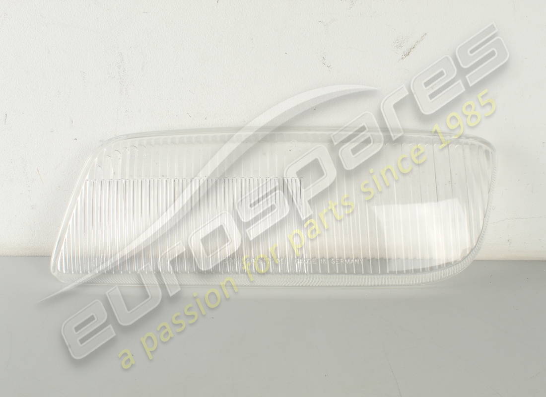 NEW Eurospares LH FRONT SIDE-DIRECTION LIGHT LENS . PART NUMBER 149032A (1)