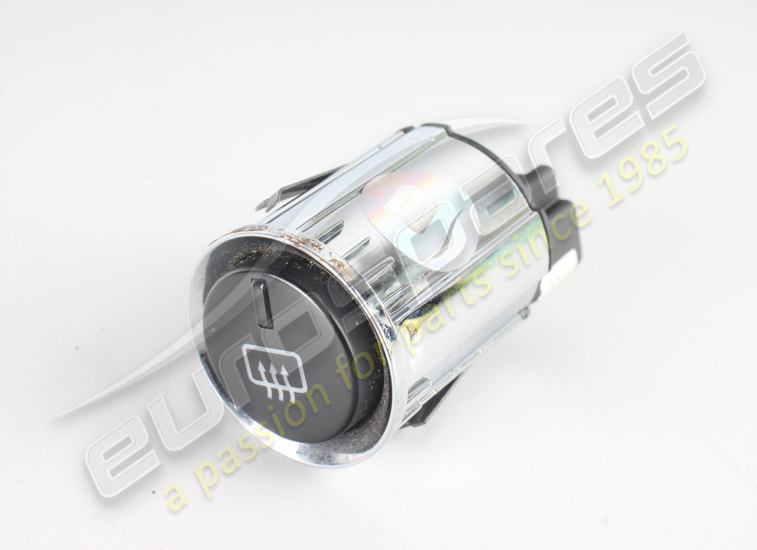 USED ASTON MARTIN SWITCH, HEATED REAR SCREEN. PART NUMBER 6G3318C621AA (1) used aston martin switch, heated rear screen. part number 6g3318c621aa (1)