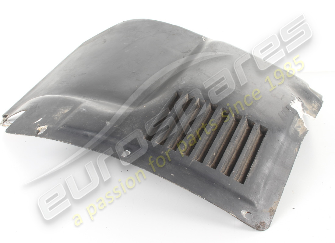 DAMAGED FERRARI RH WHEELHOUSE DOOR. PART NUMBER 65915200 (1) damaged ferrari rh wheelhouse door. part number 65915200 (1)