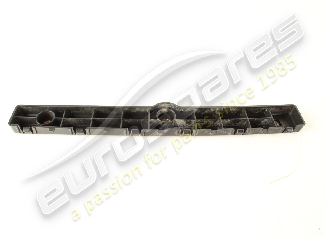 used ferrari rear lh sill trim bracket. part number 88070400 (2)
