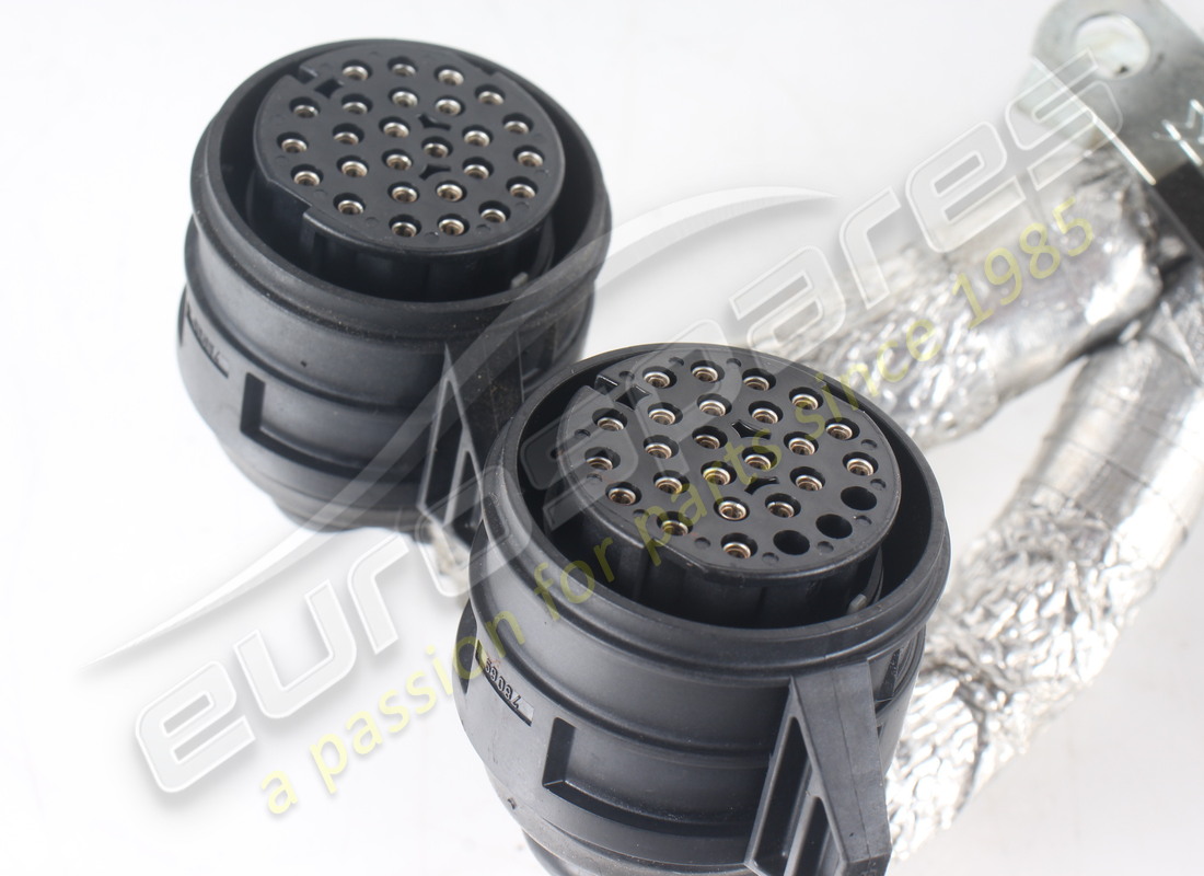 USED FERRARI DCT WIRING HARNESS. PART NUMBER 322600 (5) used ferrari dct wiring harness. part number 322600 (5)