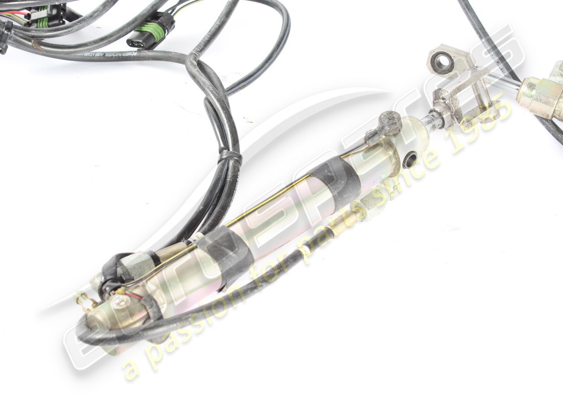 USED FERRARI ROOF HYDRAULIC ASSEMBLY SPIDER. PART NUMBER 64418200 (5) used ferrari roof hydraulic assembly spider. part number 64418200 (5)