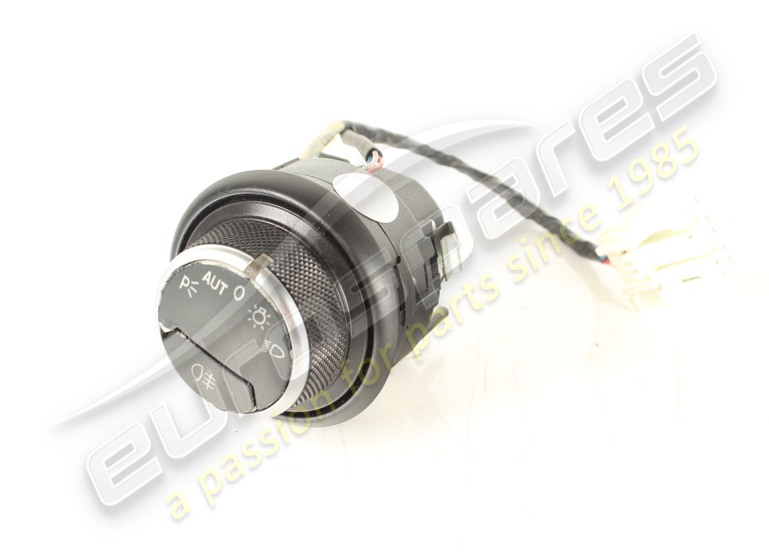 USED Ferrari LIGHTS AND REAR FOG LIGHT CO . PART NUMBER 267997 (1)