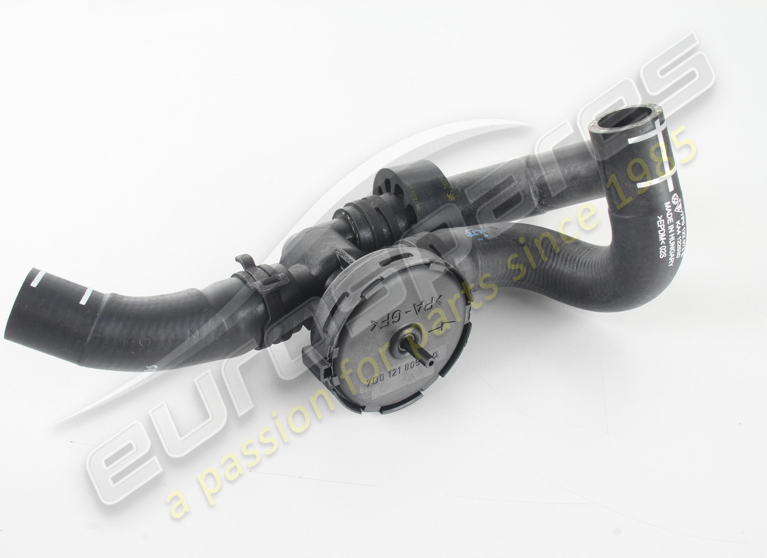 NEW PORSCHE WATER HOSE. PART NUMBER 95810637402 (1) new porsche water hose. part number 95810637402 (1)