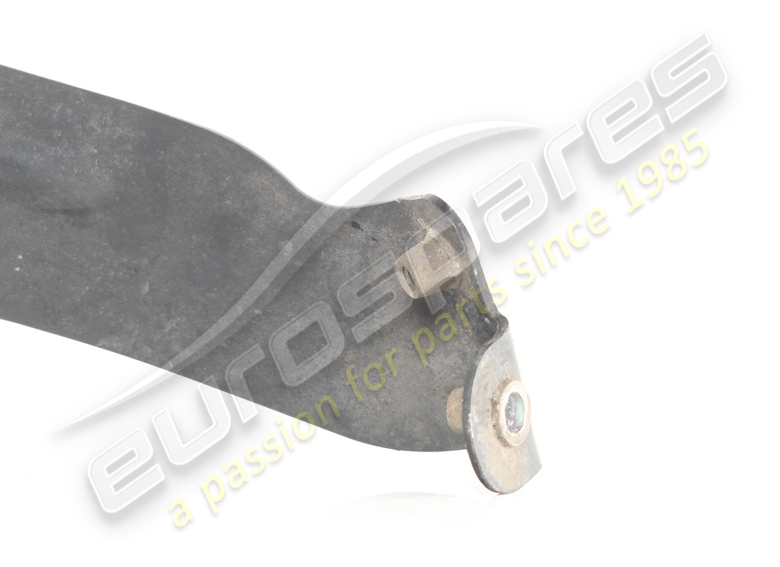 USED FERRARI RH LATERAL BRACKET. PART NUMBER 85467800 (4) used ferrari rh lateral bracket. part number 85467800 (4)