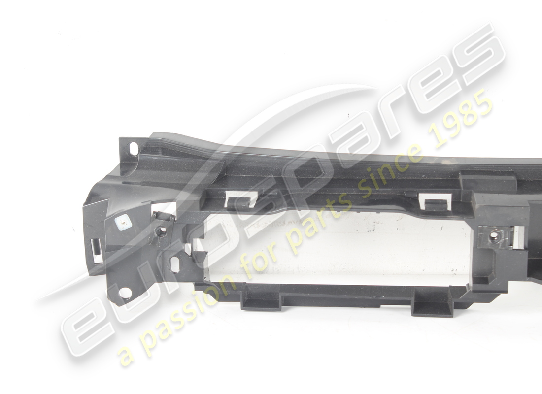 USED FERRARI CENTRAL SUPPORT. PART NUMBER 80150100 (2) used ferrari central support. part number 80150100 (2)