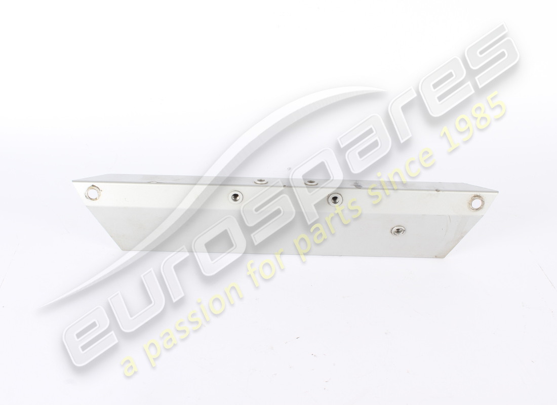 USED FERRARI CROSS MEMBER. PART NUMBER 208610 (2) used ferrari cross member. part number 208610 (2)