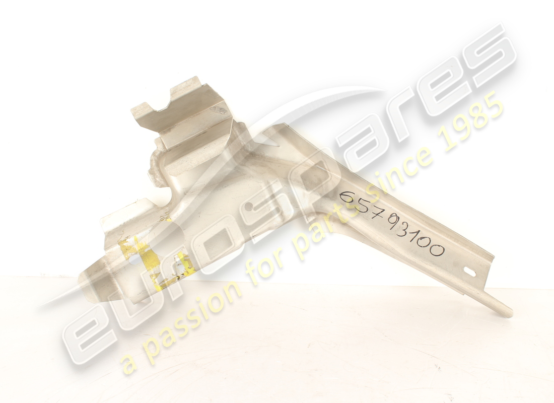 new ferrari rh lower pillar frame. part number 65793100 (1)